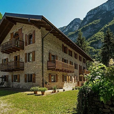 Villa Paradiso Parolari Tenno Exterior photo